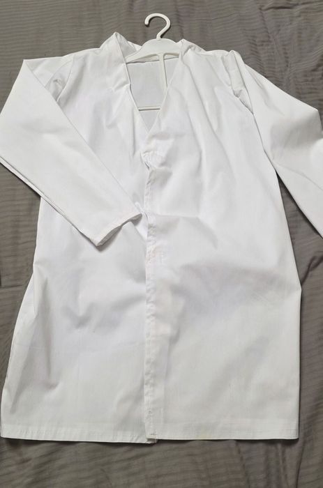 Продам детский костюм врача (доктора)