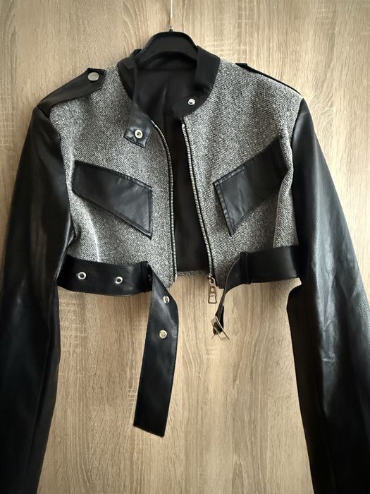 Уникален дамски сет - пола и яке