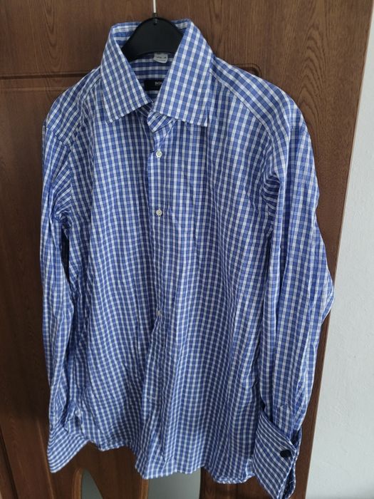 Hugo Boss,camasa  nouă