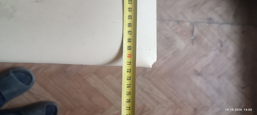 Продам Кушетки б/у