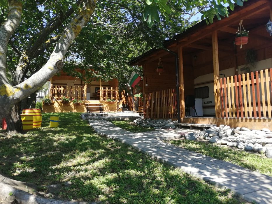 Каравани под наем с.Синеморец - Azure Camp Sinemorets