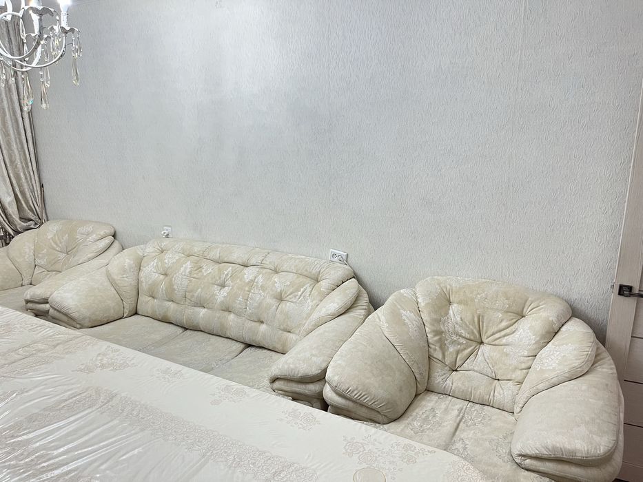 Диван сатылады кушты жағдайда