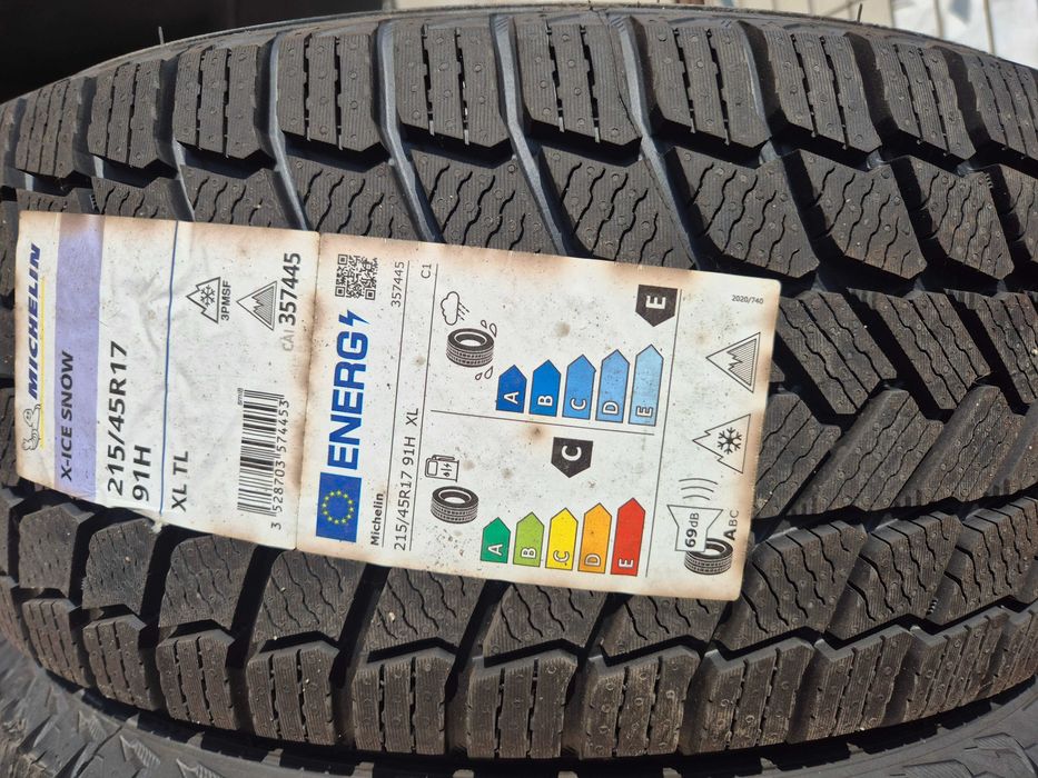 4 Anvelope M+S IARNA - 215/45/17 - Michelin ICE SNOW - NOU - DOT 2022 !