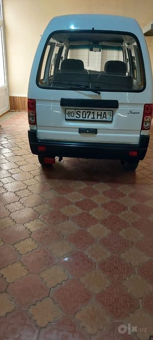 Damas sotiladi tezda akuratni haydalgan