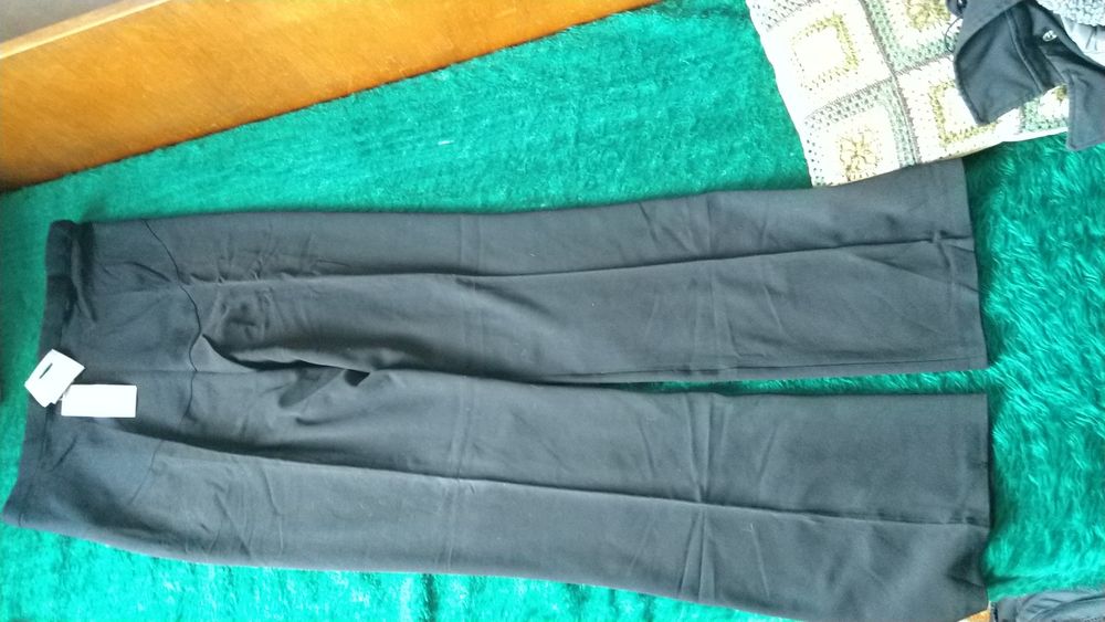 НОВ комплект дамско сако и панталон за бременни Mothercare