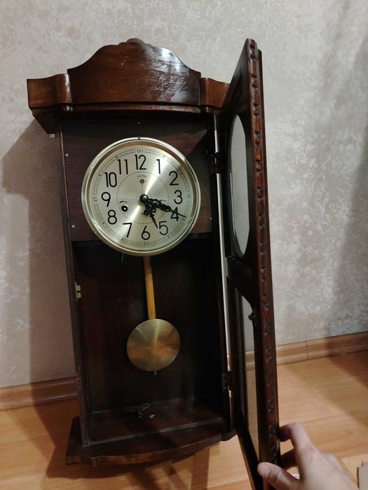 Часы настенные с боем