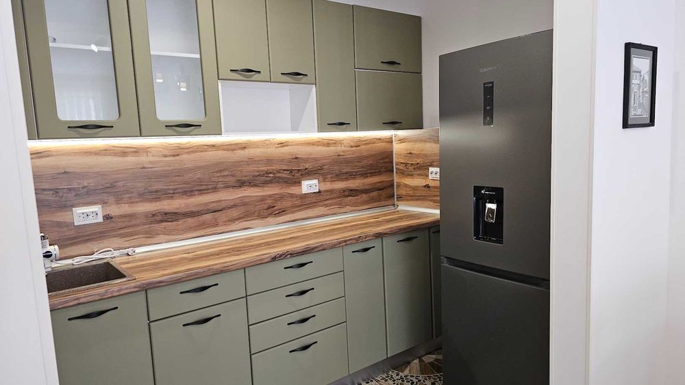 Продава се Двустаен апартамент в Пловдив, Остромила - 70 кв.м за 2000 €/кв.м - Снимка #3