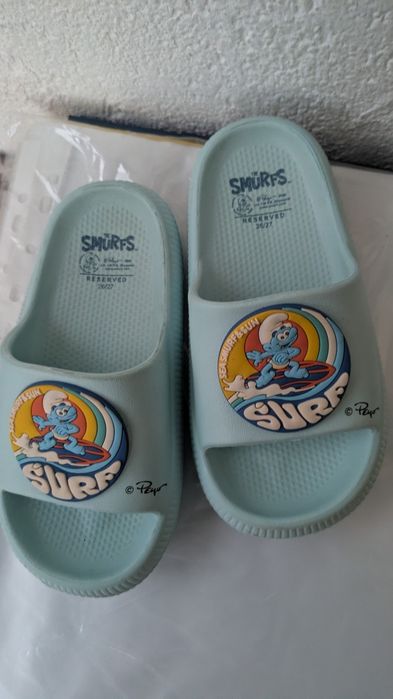 Vans slapi reserved Ștrumfii mărimea 26/27