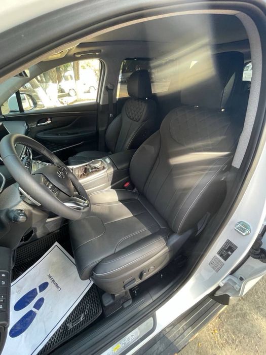 Hyundai Santa Fe сотаман