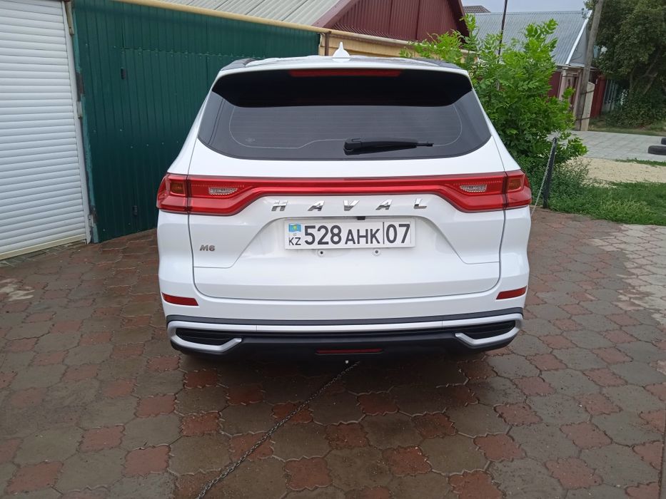 Продам автомобиль Haval М6