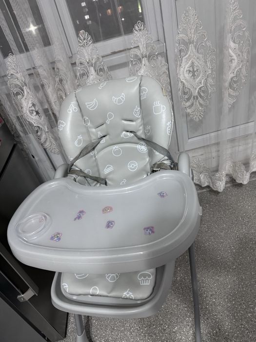 Детский студьчик доя кормление