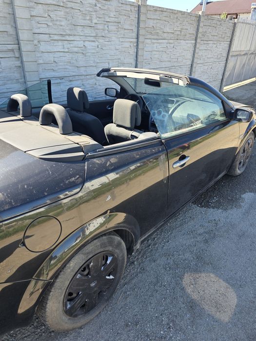 Dezmembrez Renault Megane 2 cabrio 1.9 dci