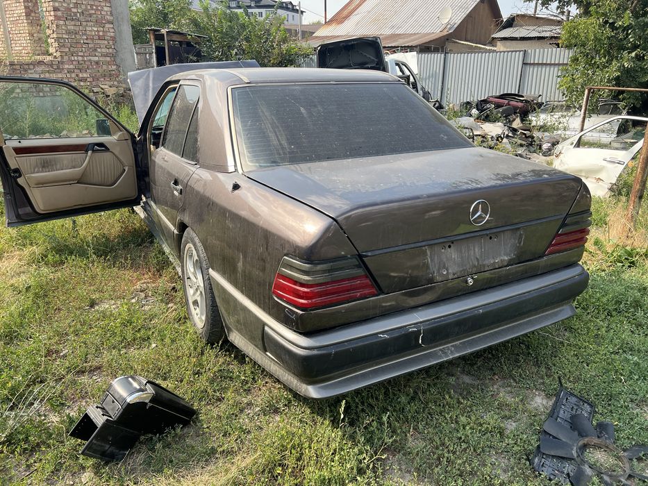 Разбор 124 мерседес 202 мерседес