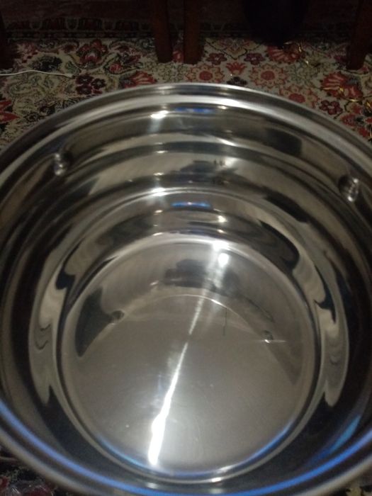 Продам набор кастрюль. Новый