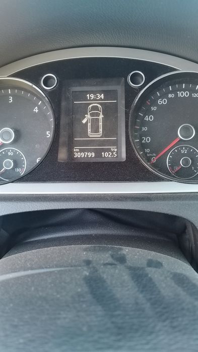 VOLKSWAGEN Passat 2010 — imagine 3