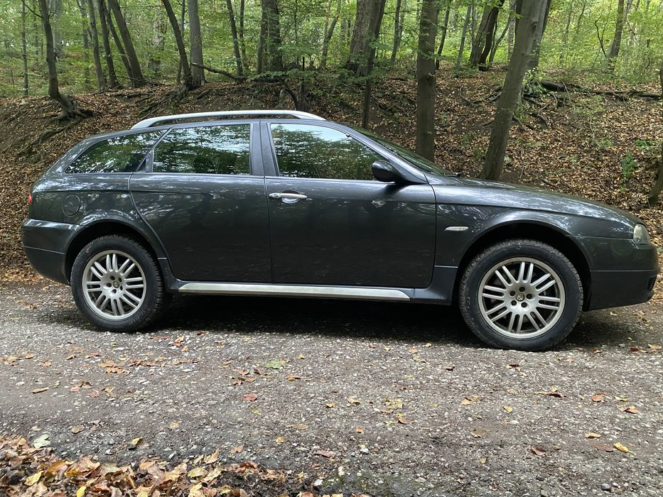 Alfa Romeo crosswagon q4