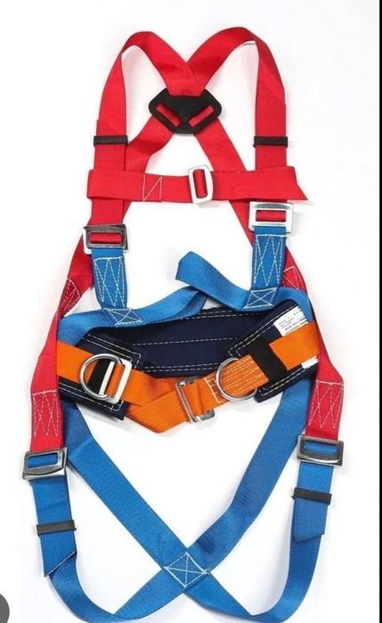 Страховочные пояса