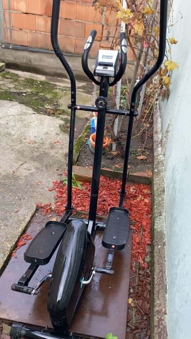 Vand bicicleta eliptica FitTronic.