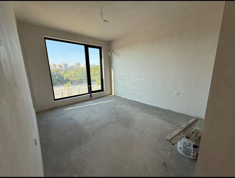 Продава се Двустаен апартамент в Пловдив, Тракия - 73 кв.м за 1507 €/кв.м - Снимка #1