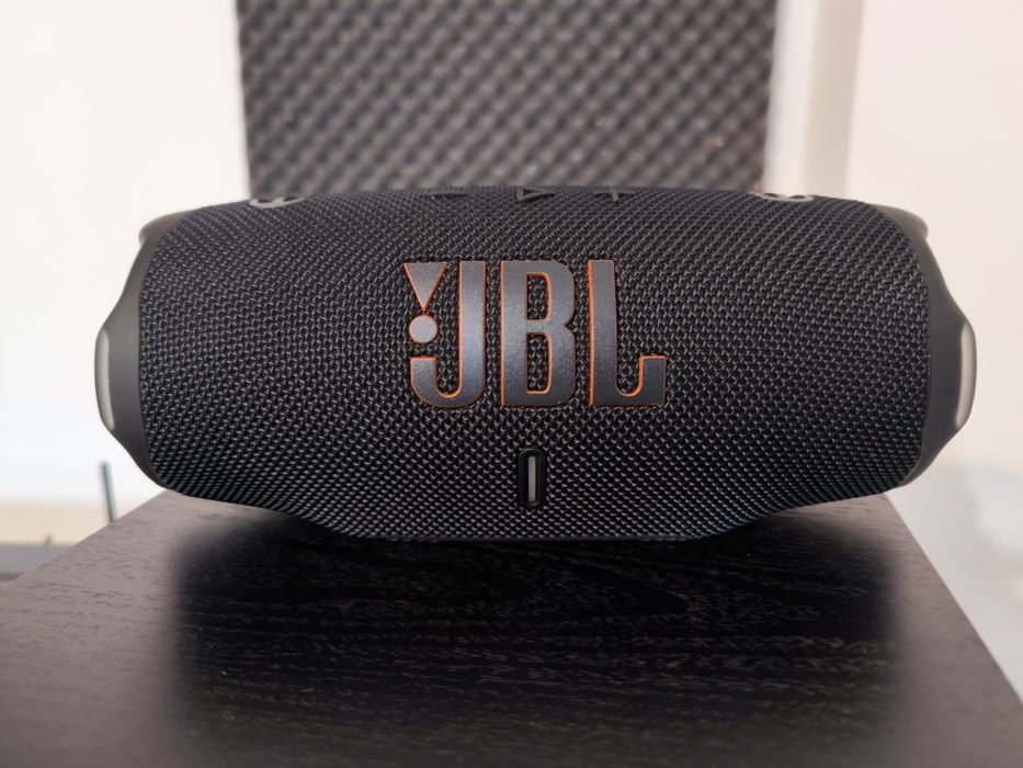 Jbl Charge 6 originală, garanție valabilă până în 10.2027, stare foarte bună