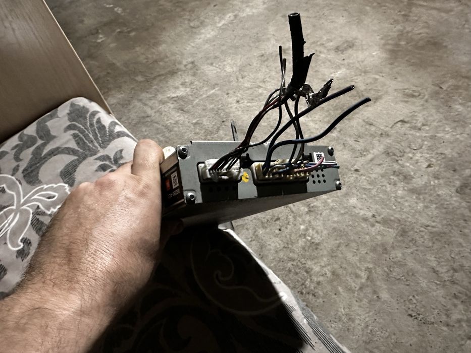 Усилитель JBL оригинал