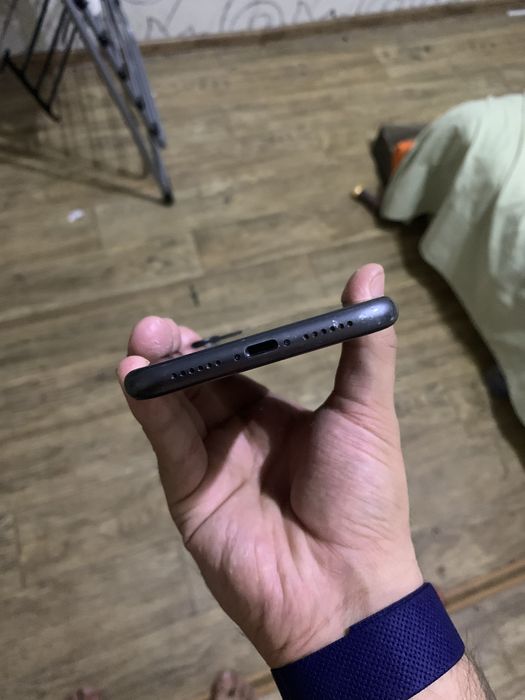 iPhone 11 turbo sim