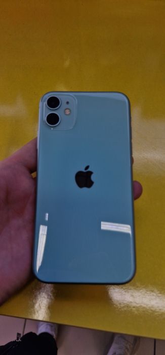 Айфон 11 срочно .