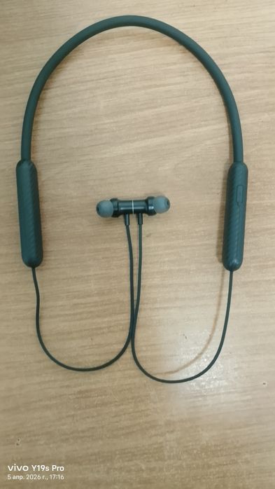 Наушники Hico es70