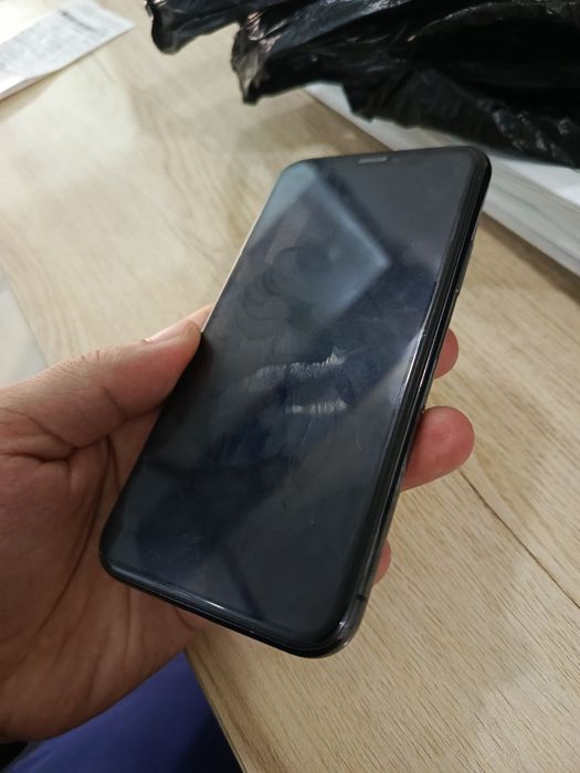 iphone 11 pro 64 lik black