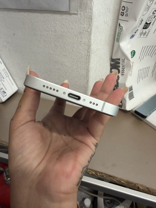 Iphone 17e white 256gb