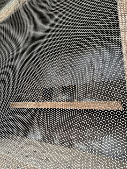 Voliera din lemn, acoperis tabla-ideala pentru porumbei