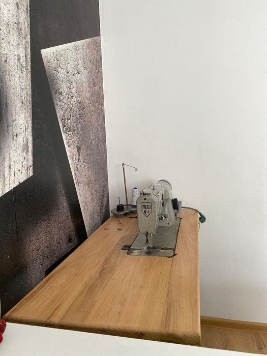 Masina de cusut CUGIR