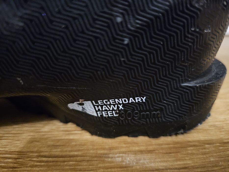 Clăpari Atomic Hawx Magna 80