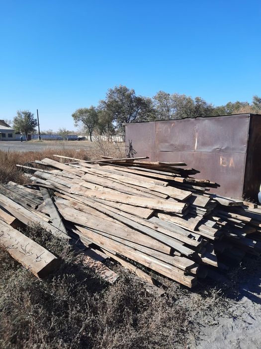 лес б/у в хорошем состоянии