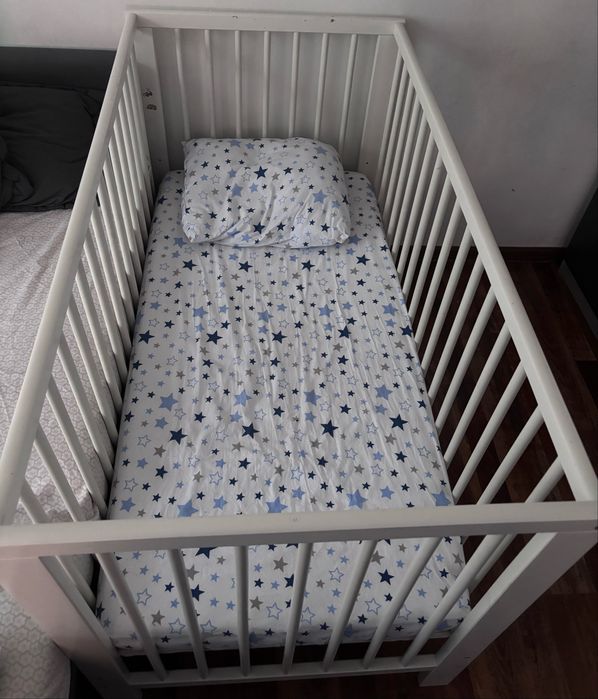 Vand patut bebe ikea in imprejurimi cu predare personală