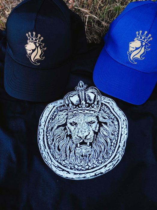 Тениски с уникален дизайн