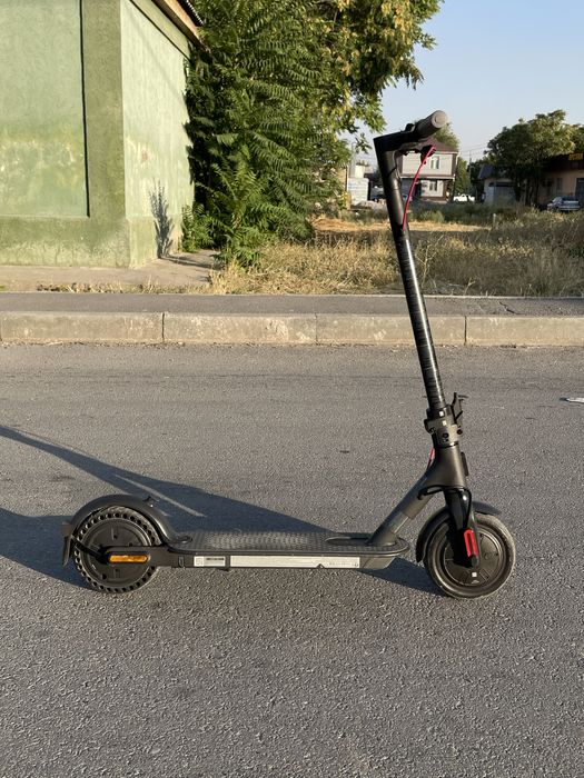 Электросамокат Xiaomi 3 pro