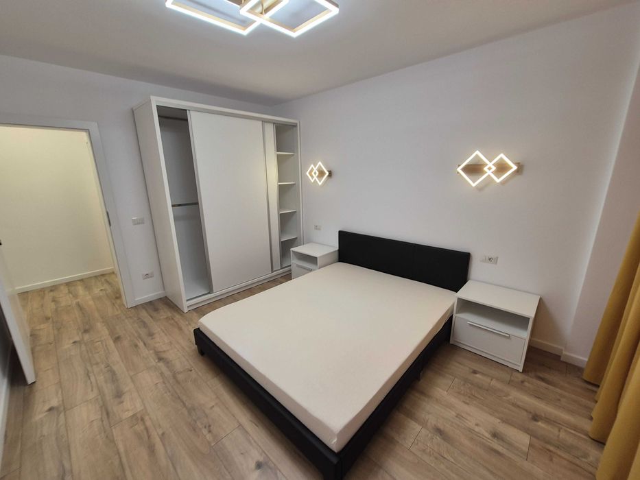 Inchiriez Apartament in Obcini