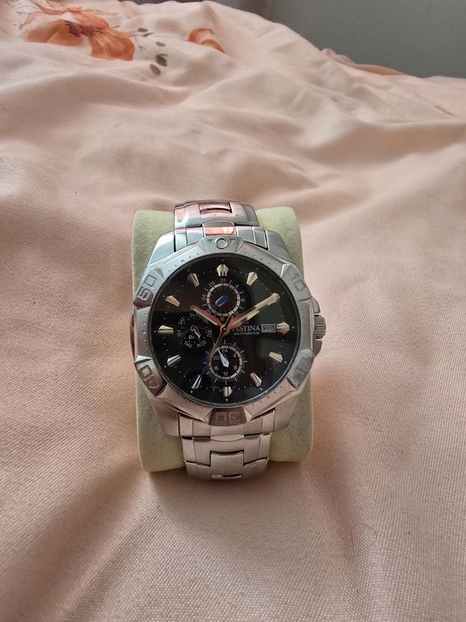 Часовници 1. Festina Multifunction  F16234 / 2.Festina F16290/6