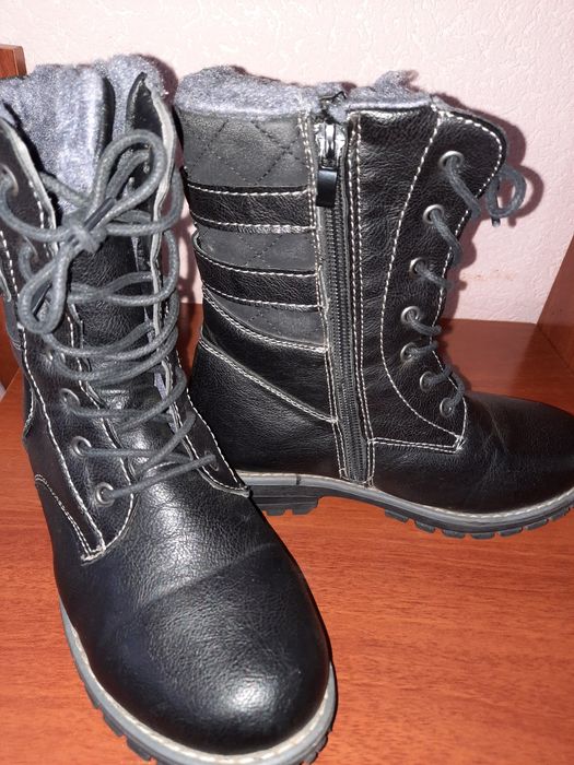 Детские сапожки.