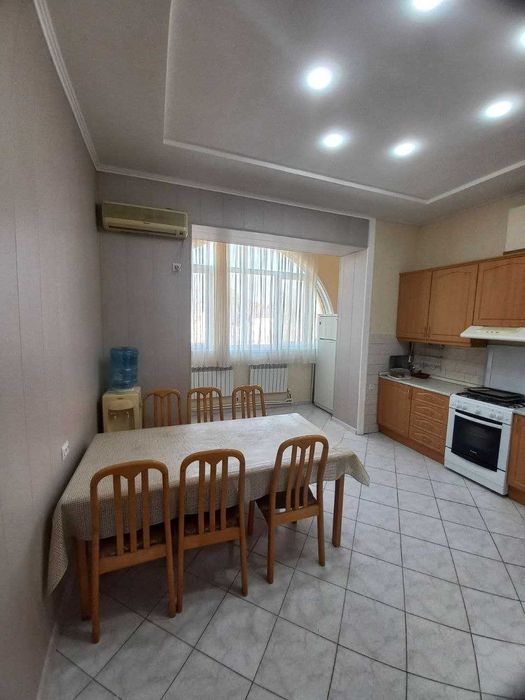 Продается квартира Ориентир - Ц-1, Black star burger 4\5\5