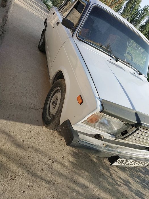 Lada 2107 sotiladi holati yaxshi