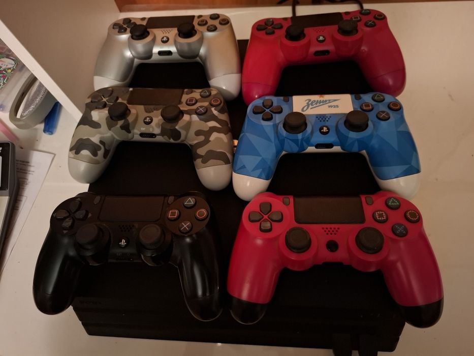 Продам PlayStation 4 pro 1Tb