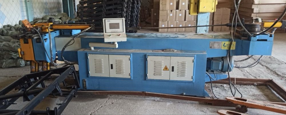 Tрубогиб полавтомат     Труба гиб Труба гип