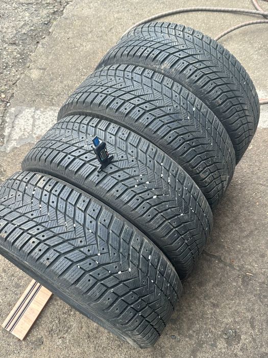 4бр. зимни гуми 215/60/16 Vredestein Wintrac Ice