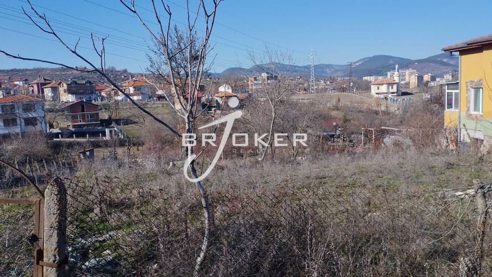 Парцел в Кърджали, област-с.Петлино