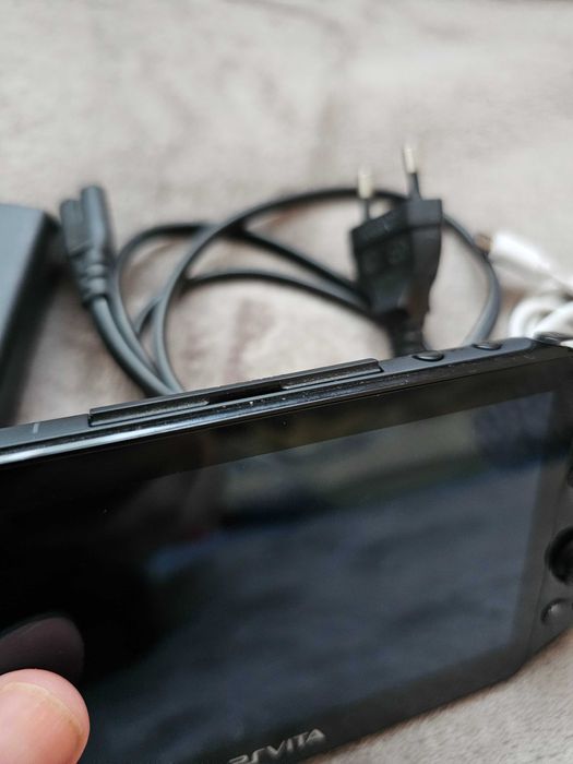 Joc ps vita slim