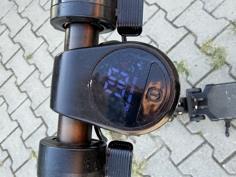Trotinete electrice Urban Glide 62pro si 62s