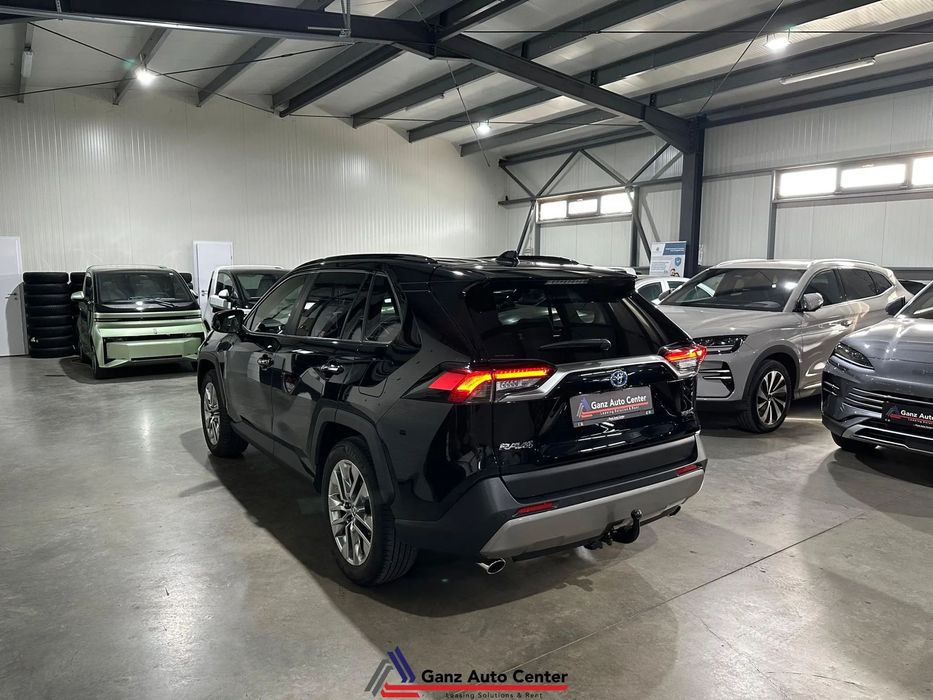 Toyota RAV4 Toyota RAV4 2.5 Hybrid 4x4 Luxury 2022 - Faruri LED - Scaun cu reglaj