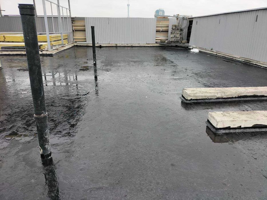 Гидроизоляция (изол) для кровли фундамента битумная Мастика и Праймер